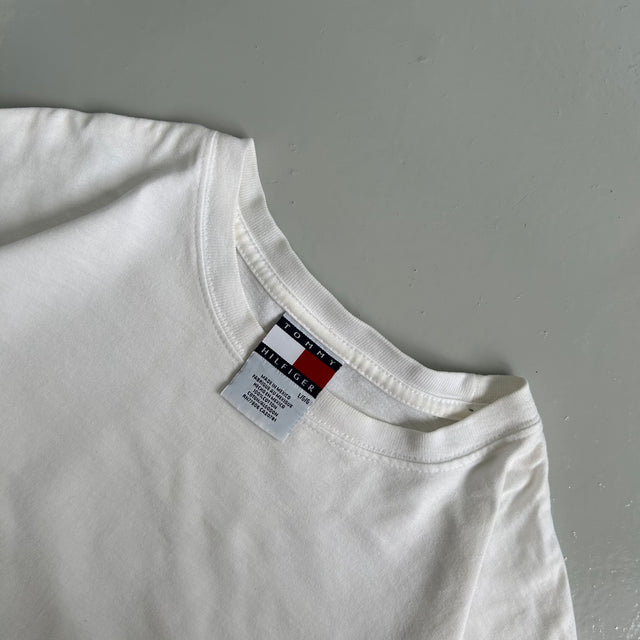 TOMMY HILFIGER CRESTED LOGO TEE - LARGE/XL