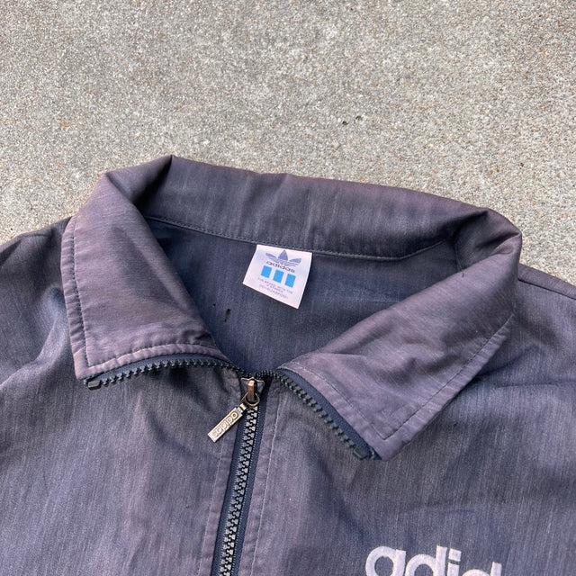 ADIDAS WINDBREAKER JACKET - LARGE