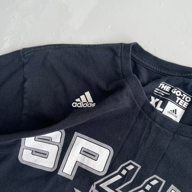 ADIDAS SAN ANTONIO SPURS TEE - XL