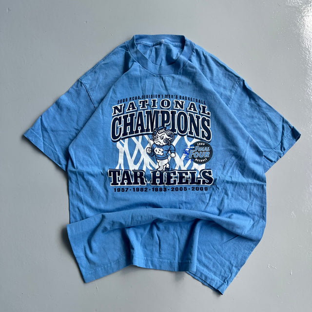 2009 CAROLINA TARHEELS TEE - LARGE