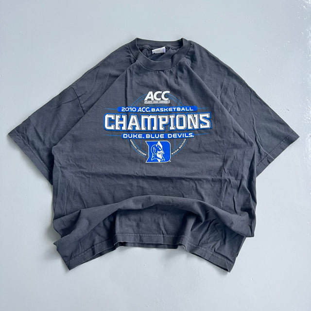 2010 DUKE BLUE DEVILS TEE - XL