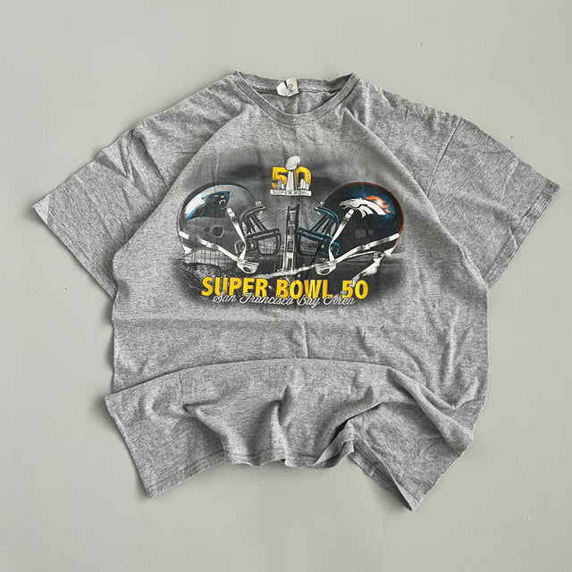 SUPERBOWL CAROLINA PANTHERS VS BRONCOS TEE - LARGE