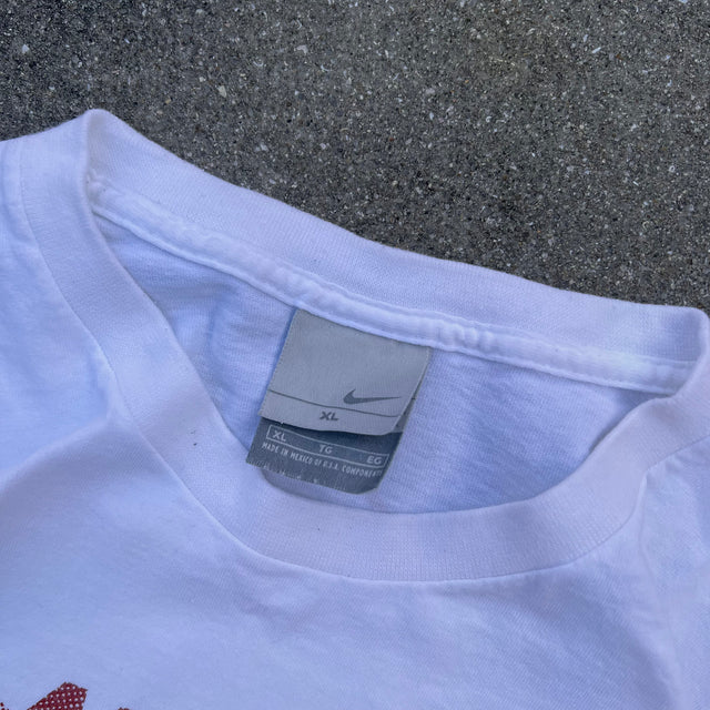 NIKE 00'S SPELLOUT TEE - XL