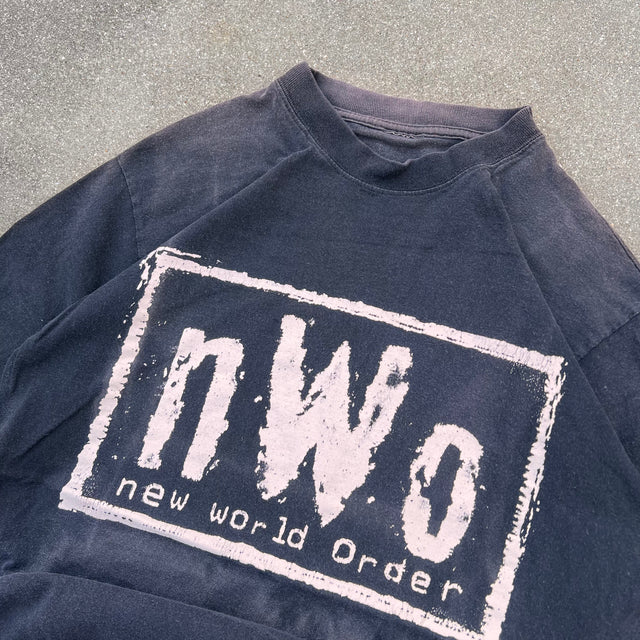 NEW WORLD ORDER 'NWO' TEE - MEDIUM/LARGE