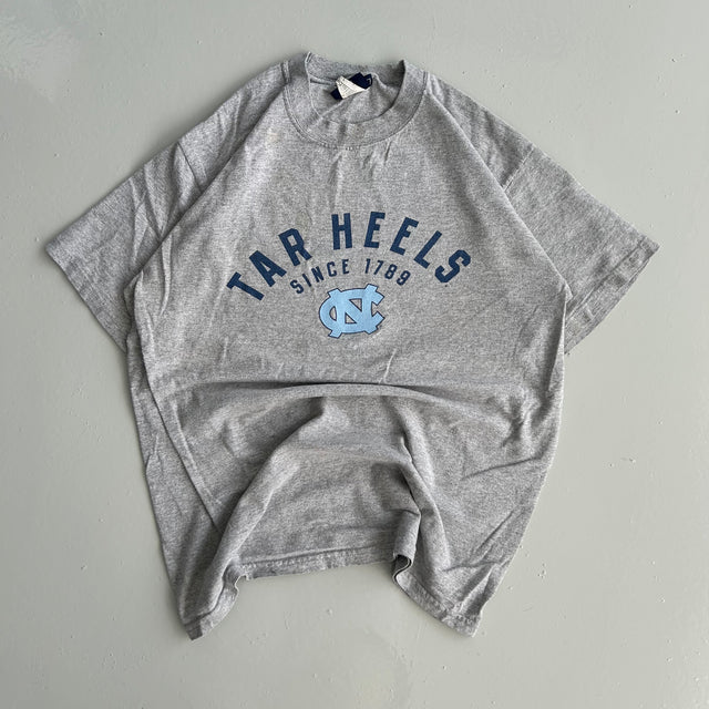 CAROLINA TARHEELS TEE - MEDIUM