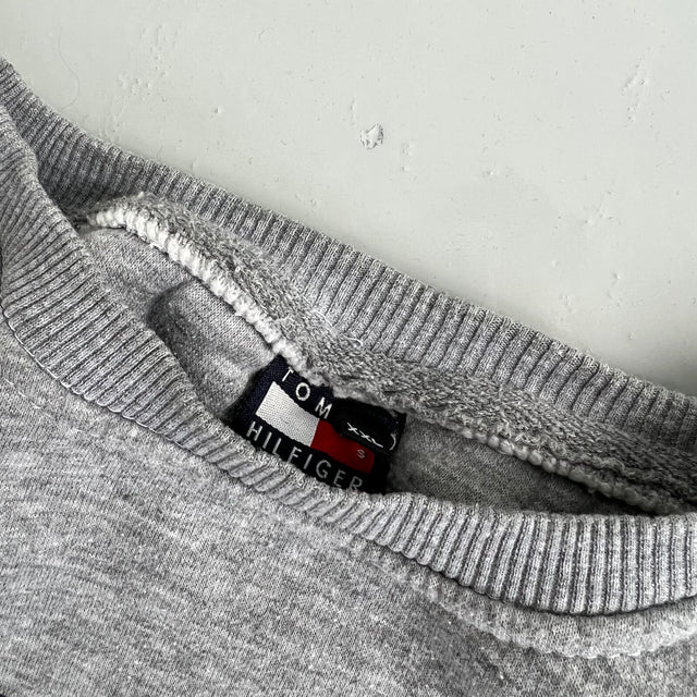 TOMMY HILFIGER BOOTLEG SWEATSHIRT - MEDIUM