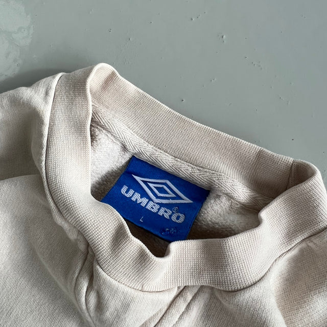 UMBRO SWEATSHIRT - LARGE