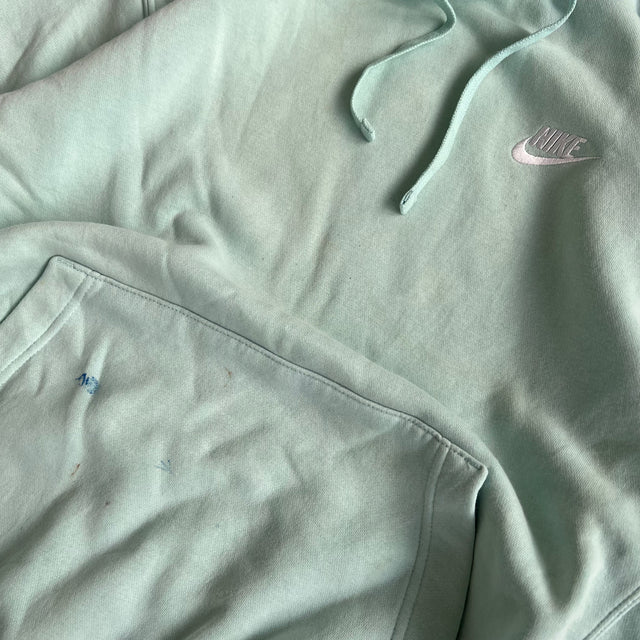 NIKE SWOOSH HOODIE - MEDIUM