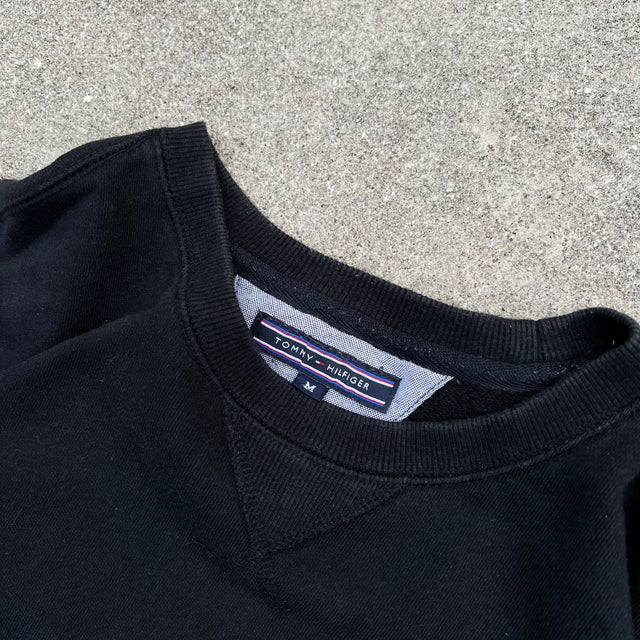 TOMMY HILFIGER SWEATSHIRT - MEDIUM