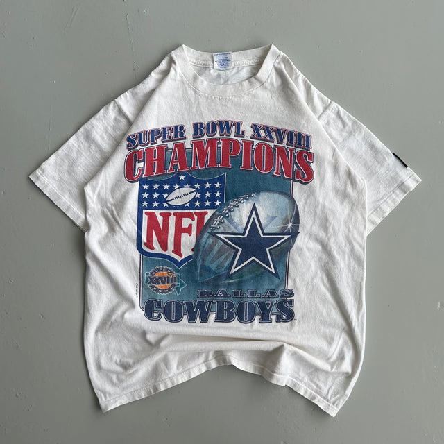 NFL DALLAS COWBOYS SUPERBOWL CHAMPIONS TEE - MEDIUM