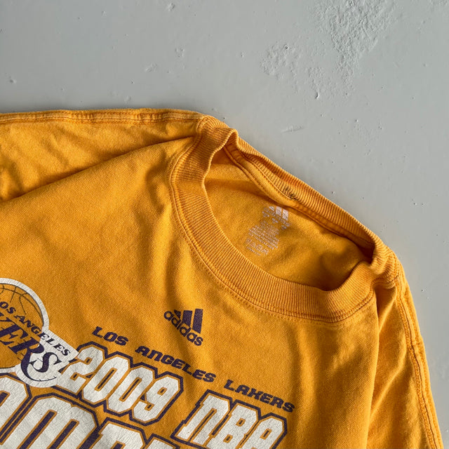 ADIDAS NBA LA LAKERS 2009 CHAMPIONS TEE - LARGE