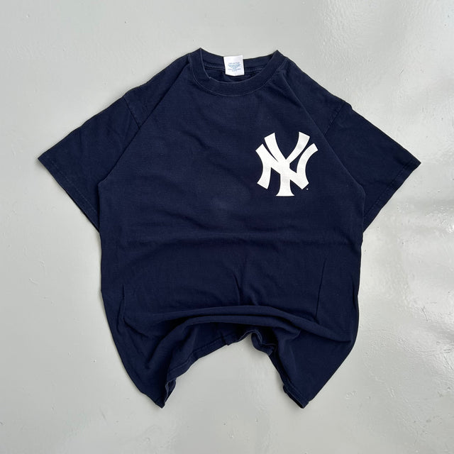 NEW YORK YANKEES TEE - LARGE