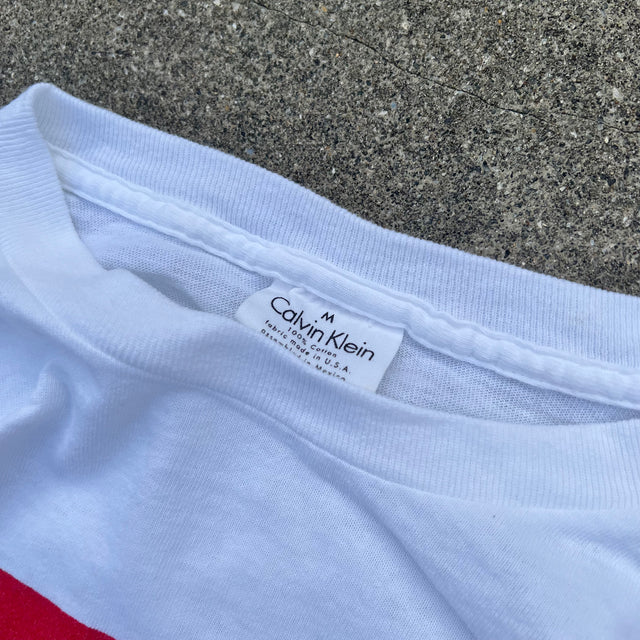 CALVIN KLIEN TEE - MEDIUM