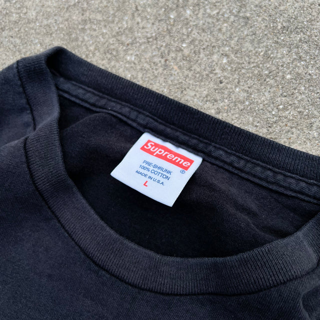 SUPREME WORLD FAMOUS TEE - LARGE