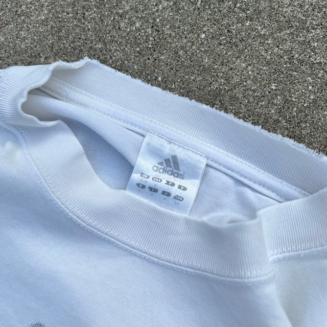 ADIDAS TEE - MEDIUM/LARGE