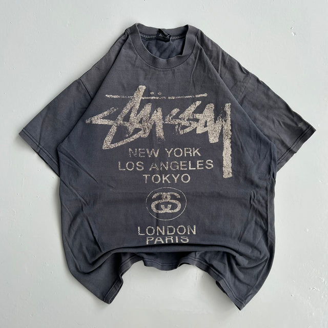 STUSSY TEE - MEDIUM