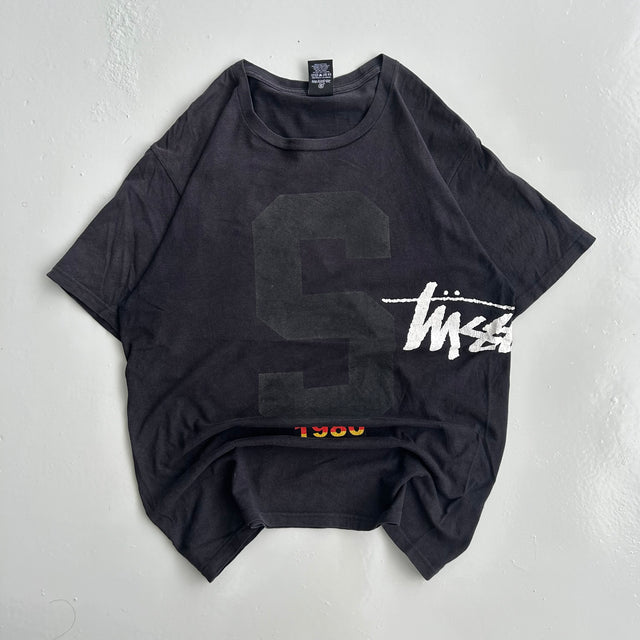 STUSSY TEE - MEDIUM/LARGE