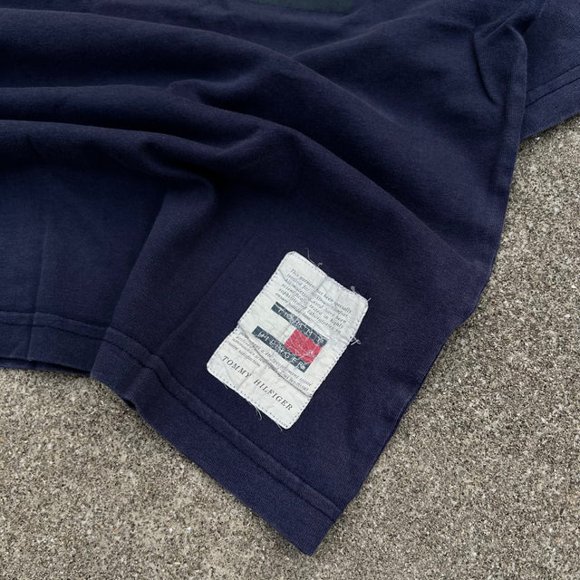 TOMMY HILFIGER TEE - SMALL