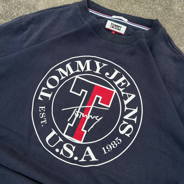 TOMMY JEANS EMBROIDERED TEE - XL