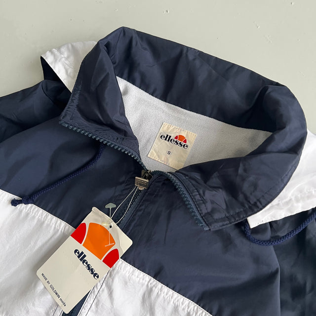 ELLESSE W/ TAG WINDBREAKER - SMALL/MEDIUM