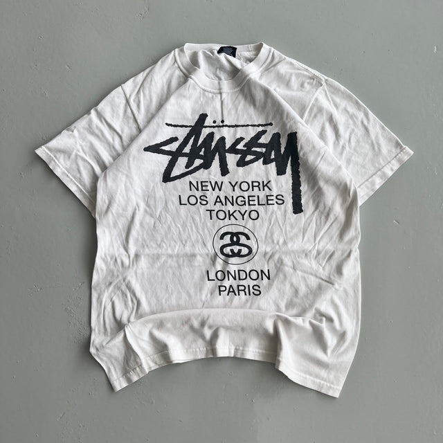 STUSSY SPELLOUT TEE - MEDIUM