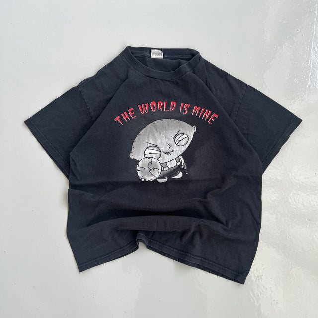 FAMILY GUY 'THE WORLD IS MINE' TEE - MEDIUM