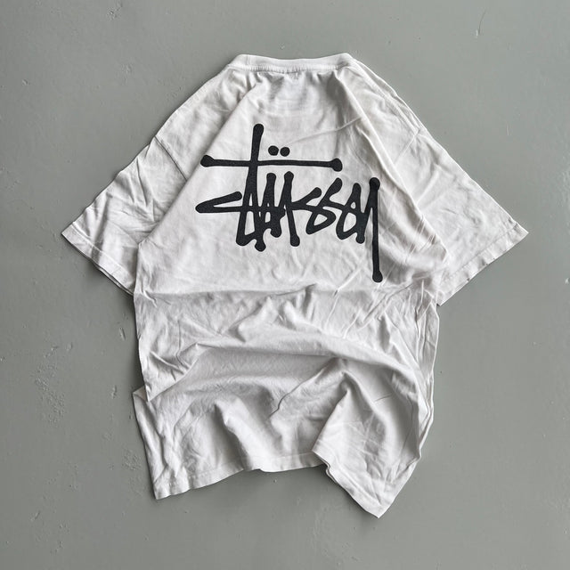 STUSSY SPELLOUT TEE - MEDIUM