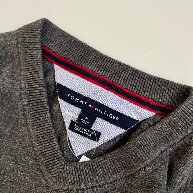 TOMMY HILFIGER KNIT - MEDIUM