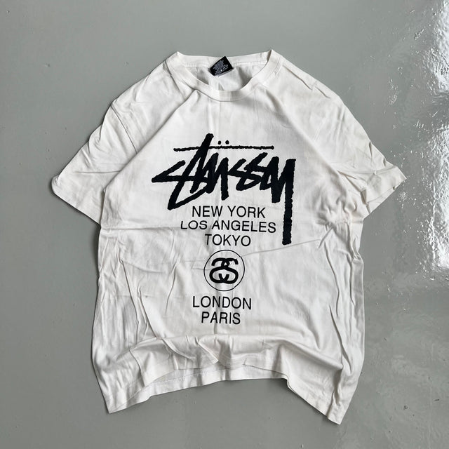 STUSSY SPELLOUT TEE - MEDIUM