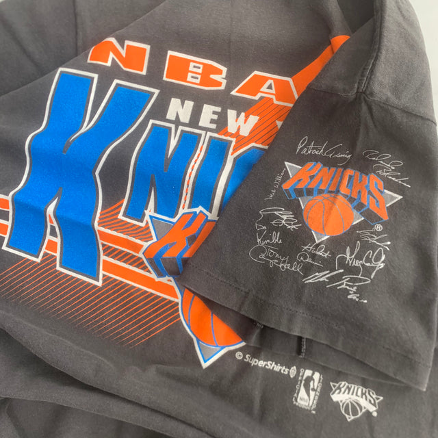 NBA NEW YORK KNICKS 90'S TEE - LARGE