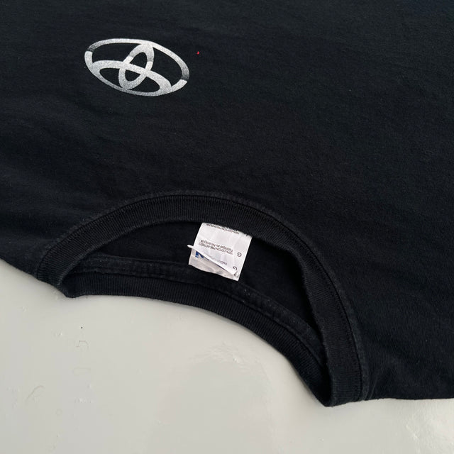 TOYOTA TRUCKS TEE - LARGE