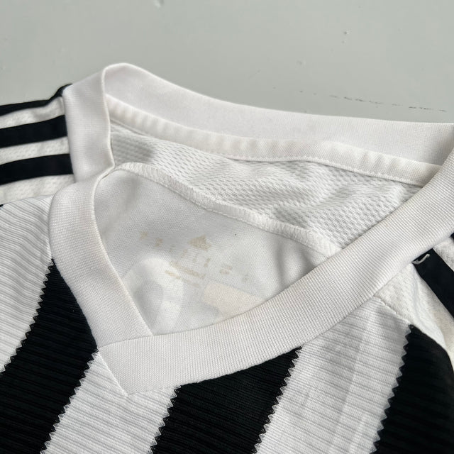 ADIDAS JUVENTUS JERSEY - MEDIUM