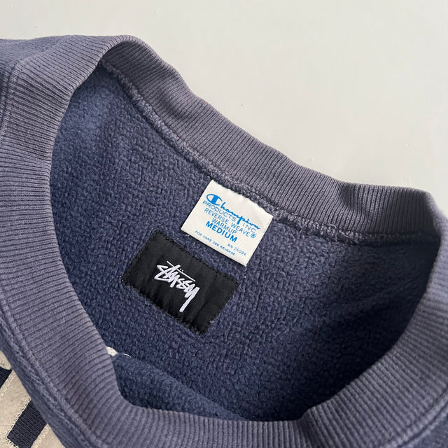 STUSSY X CHAMPION COLLAB SWEATSHIRT - MEDIUM