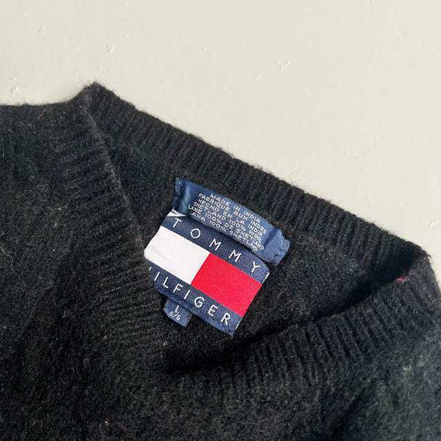 TOMMY HILFIGER CRESTED KNIT - MEDIUM