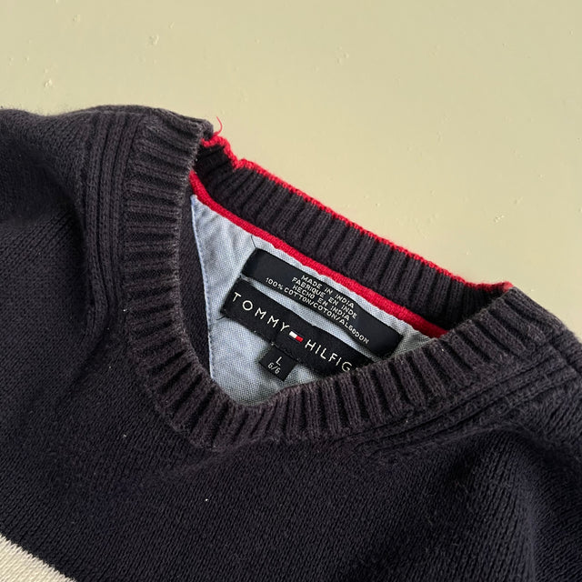 TOMMY HILFIGER SPELLOUT KNIT - LARGE