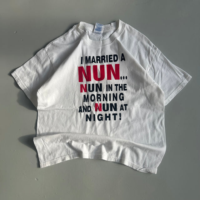 NUN STATEMENT TEE - MEDIUM